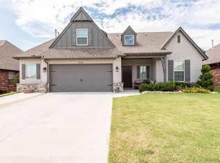 8100 S Gardenia Ave, Broken Arrow, OK 74011