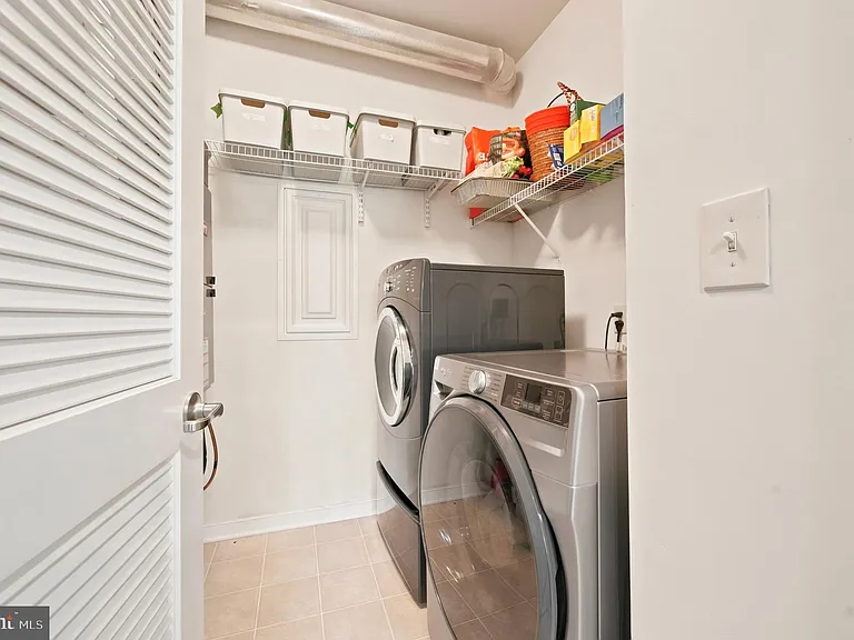 4437 Driftwood Dr — Photo 14