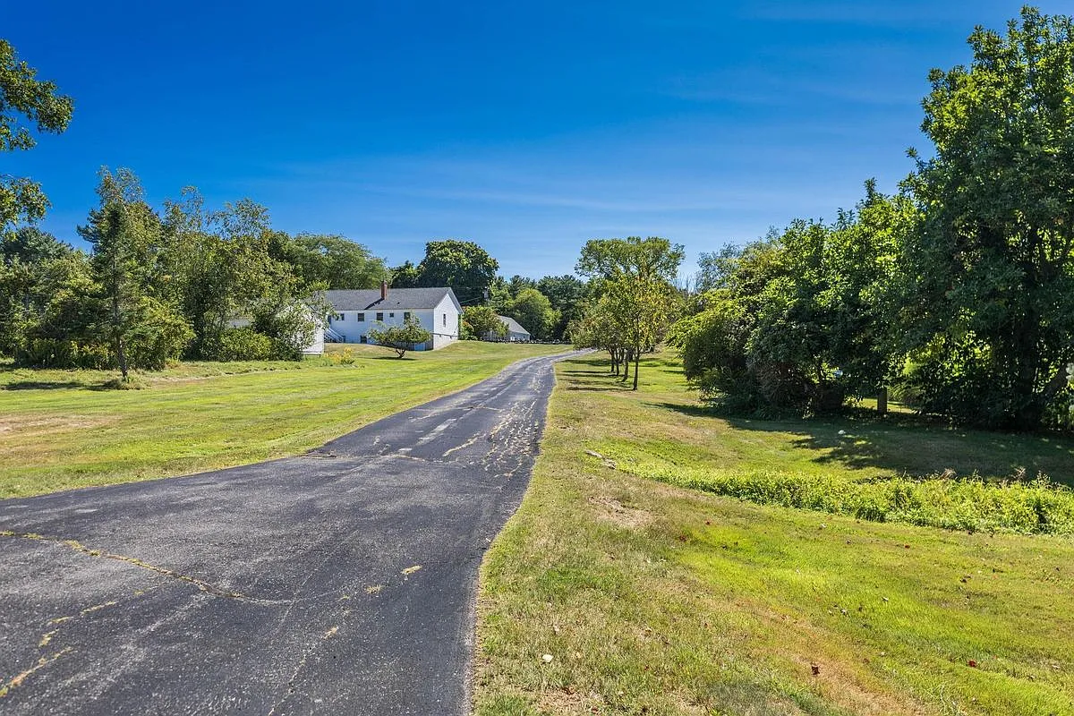 1 bed, 1.0 bath, 700 sqft, $2,350 — Photo 3