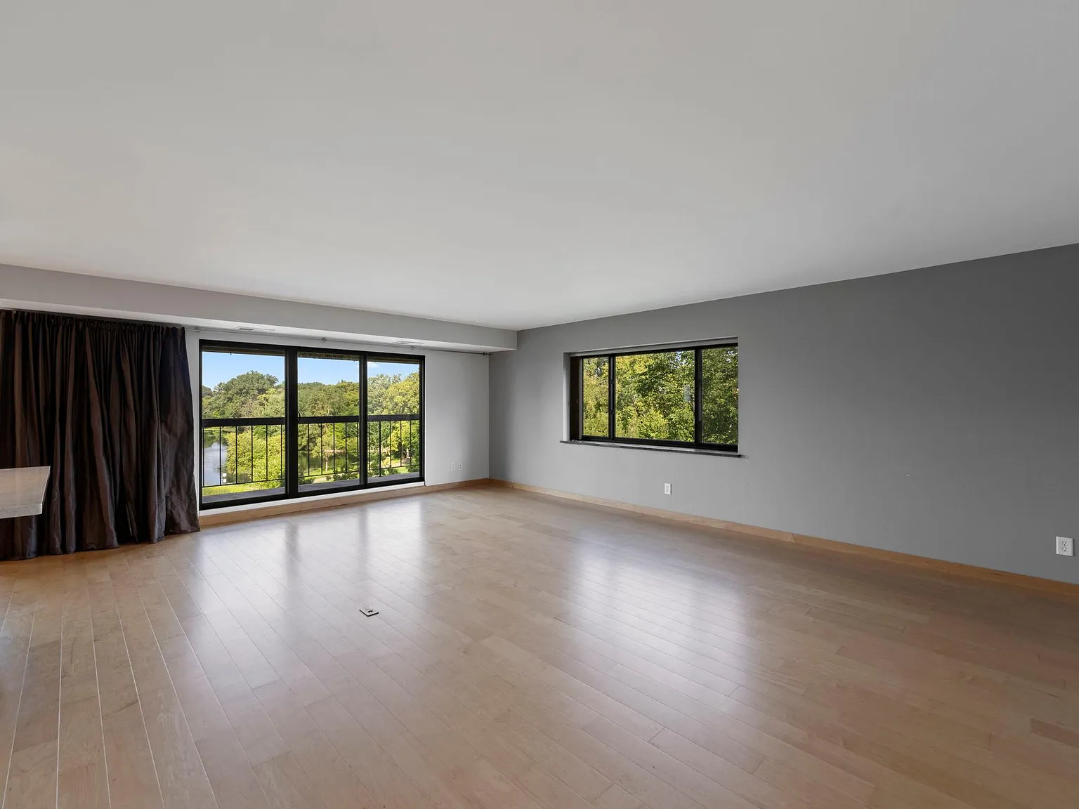 2 bed, 1497 sqft, $2,495 — Photo 2
