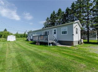 15 Russell Dr, Salisbury, NB E4J2R3