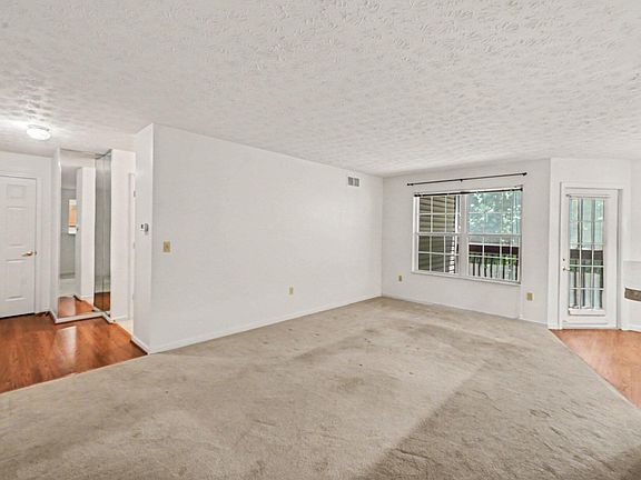 5th image of 604 Fawn Run Dr #13A