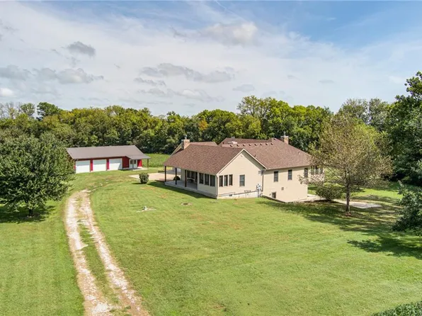 25205 E Blue Mills Rd, Independence, MO 64058