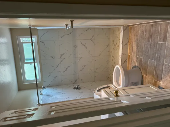 5078 Auburn Dr APT 4, San Diego, CA 92105