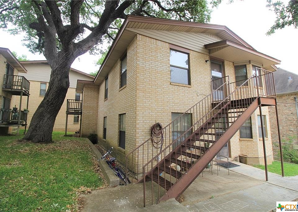 1st image of 19 Moss Rock Dr #B