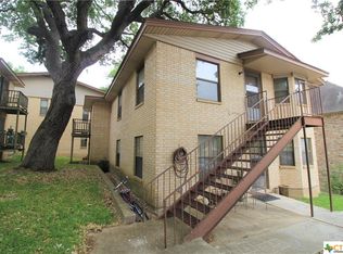 19 Moss Rock Dr #B, New Braunfels, TX 78130