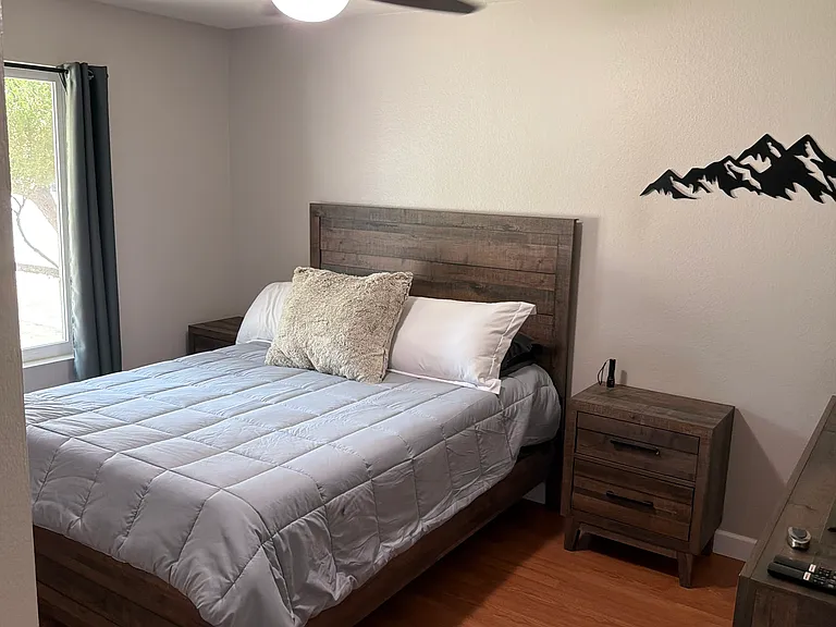 4044 E Yucca St — Photo 13