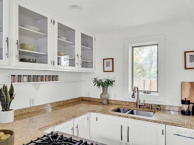 47 Cogswell Ave #27 — Photo 6