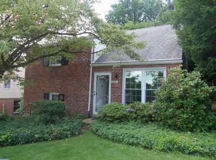 8574 Glen Campbell Rd, Philadelphia, PA 19128