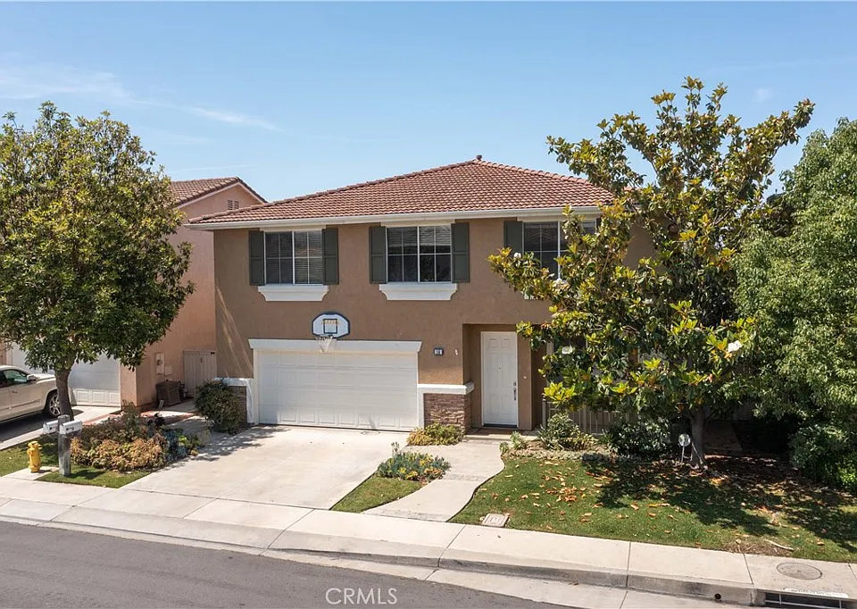 14 Monument Pl