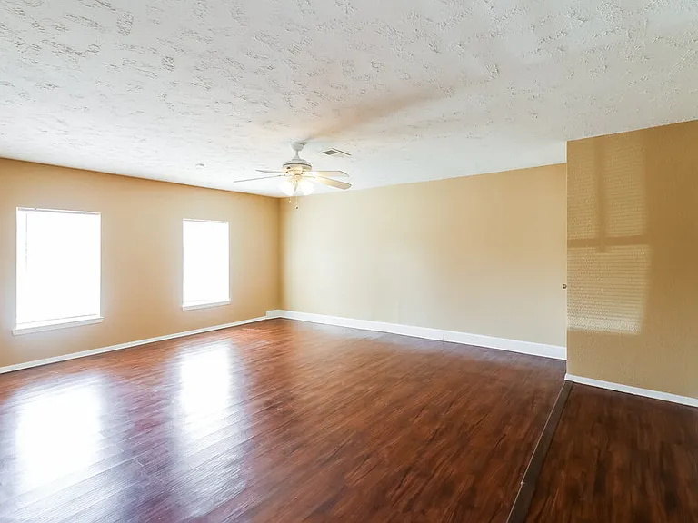 13427 Boonway Dr — Photo 5