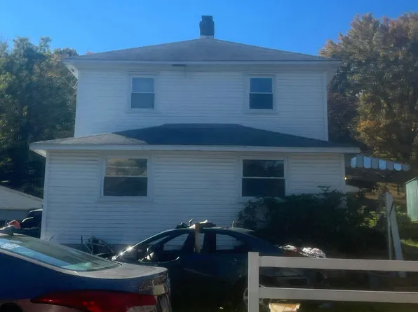 241 2nd St, Slickville, PA 15684