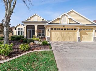 8257 Bridgeport Bay Cir, Mount Dora, FL 32757