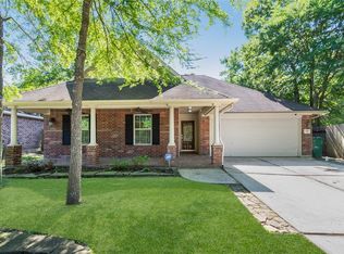 255 Genesee Ridge Ct, Conroe, TX 77385