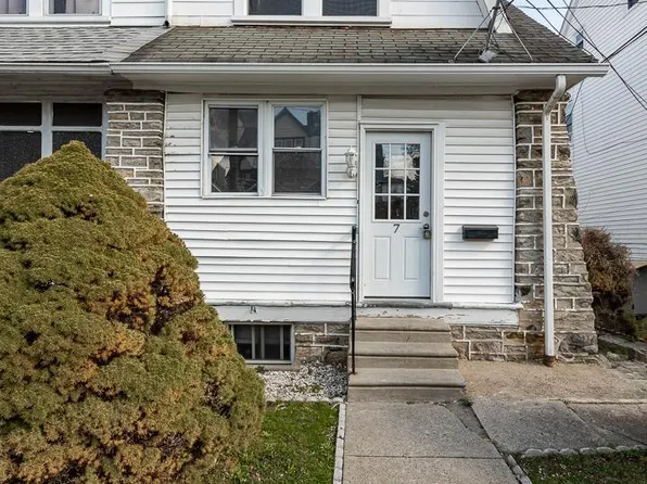 7 Ardsley Rd, Upper Darby, PA 19082