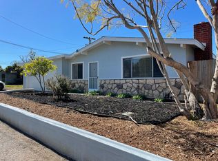 1035 Prospect Pl, Vista, CA 92081