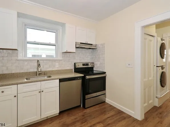 59 Ashwood Ave APT 1, Summit, NJ 07901