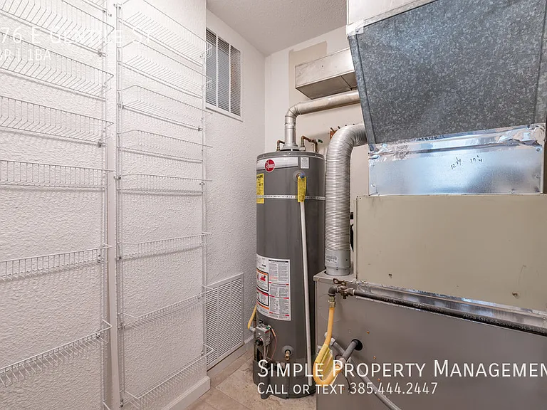 476 E Gentile St — Photo 15