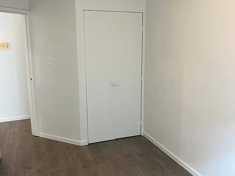 1333 Broadway E #212 — Photo 14