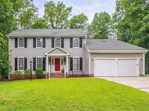 103 Youngsford Ct, Cary, NC 27513