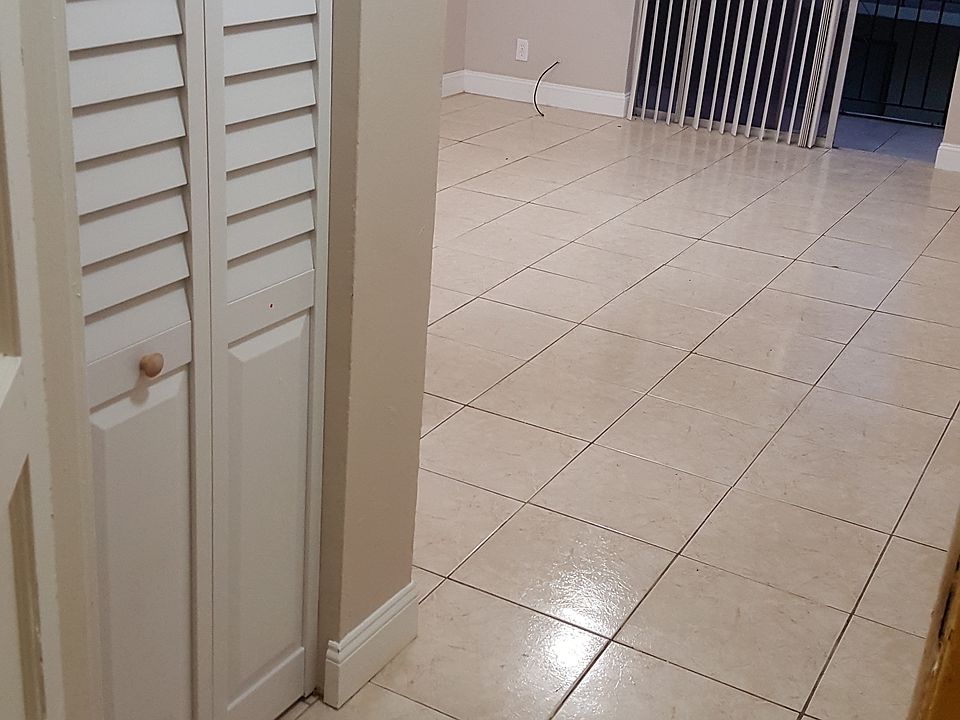 1st image of 6320 NW 11th St APT 203