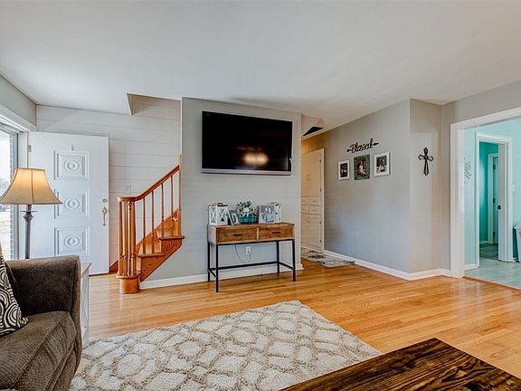 2nd image of 3606 Trafalgar Ct