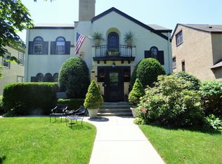 1920 Summit Ave #1, Saint Paul, MN 55105