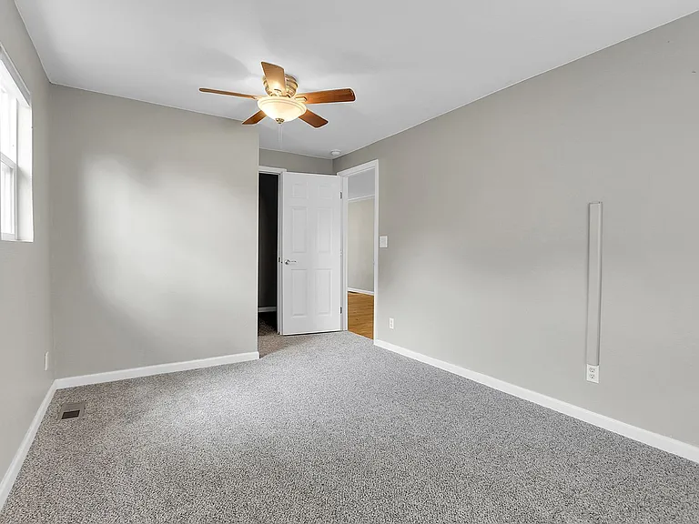 4885 Tejon St — Photo 17