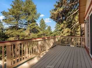 30930 Glen Oak Dr, Running Springs, CA 92382