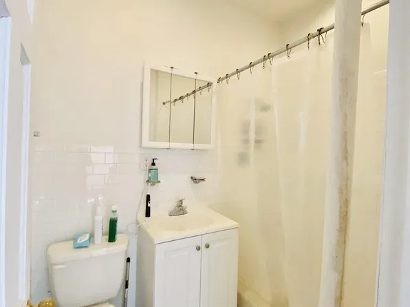 317 Hicks Street image 9 of 9