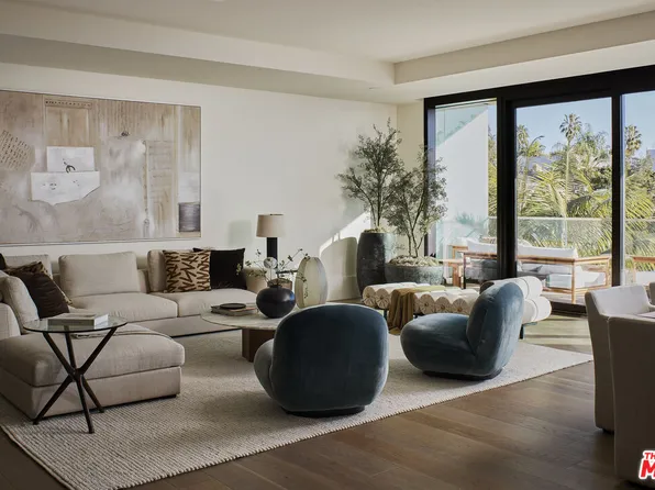 8420 W Sunset Blvd #505, West Hollywood, CA 90069