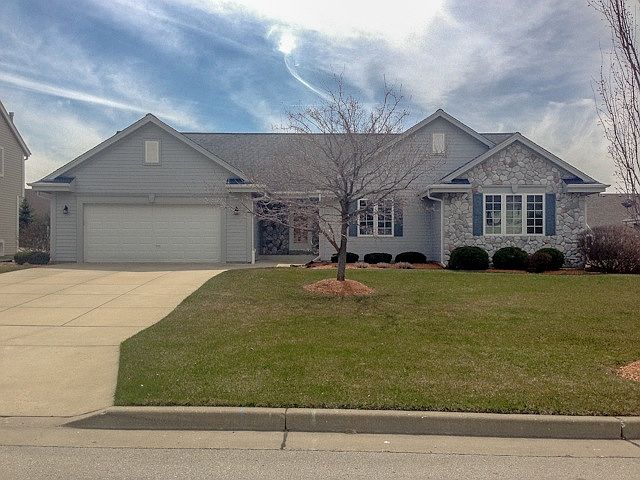1st image of 4951 W Berkshire Dr