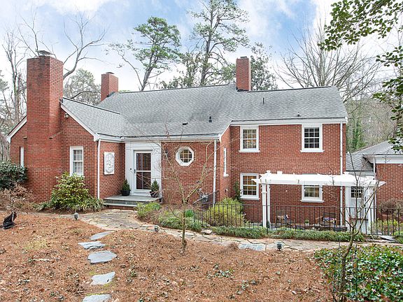 4th image of this home
