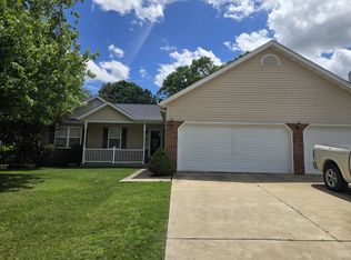 929 Jordan Dr, O'Fallon, IL 62269