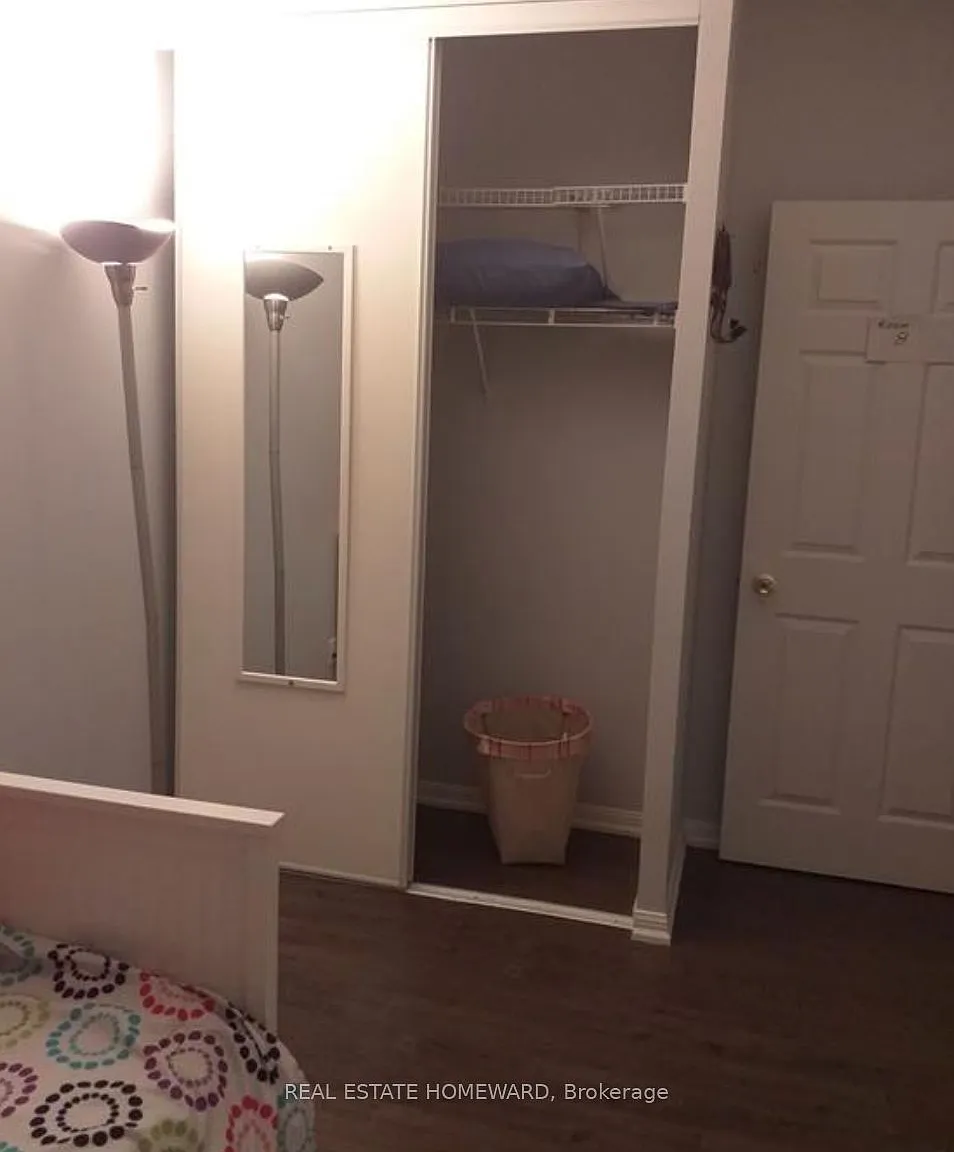 1 bed, $1,000 — Photo 4
