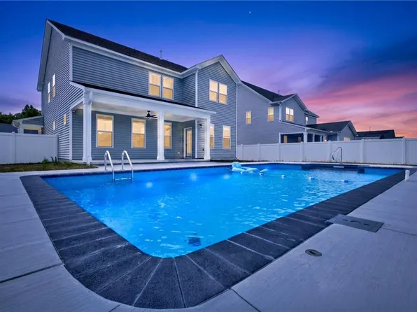 609 Shasta Dr, Chesapeake, VA 23320