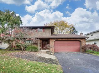 5895 Northern Pine Pl, Columbus, OH 43231