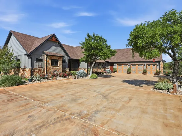 560 Mastadon Way, Weatherford, TX 76085