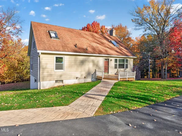 206 South Road, Cropseyville, NY 12052