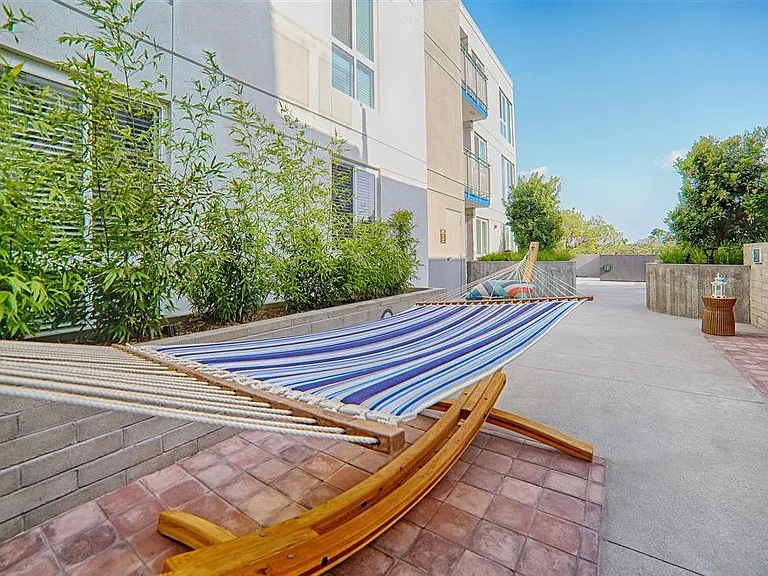 Angelene Apartments — Photo 27