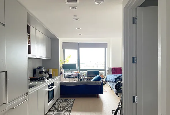 Rented by Level Group | media 19