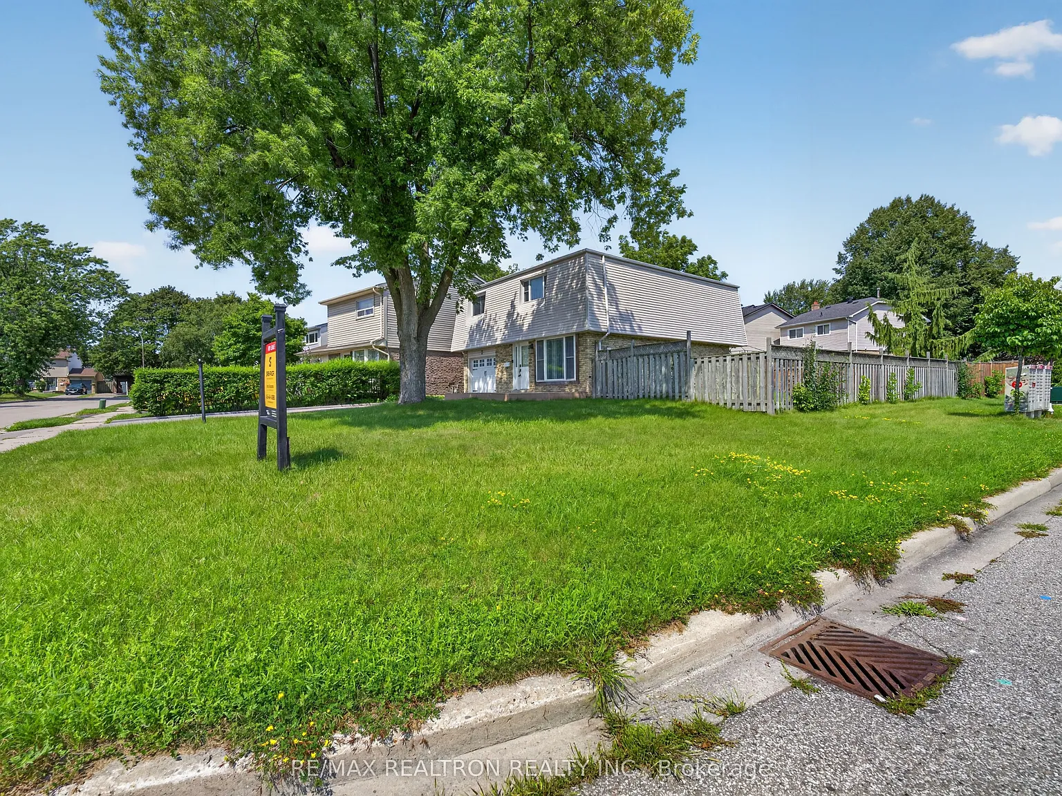 5 bed, $3,300 — Photo 3