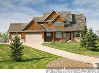3665 Marsh Point W, Maple Plain, MN 55359