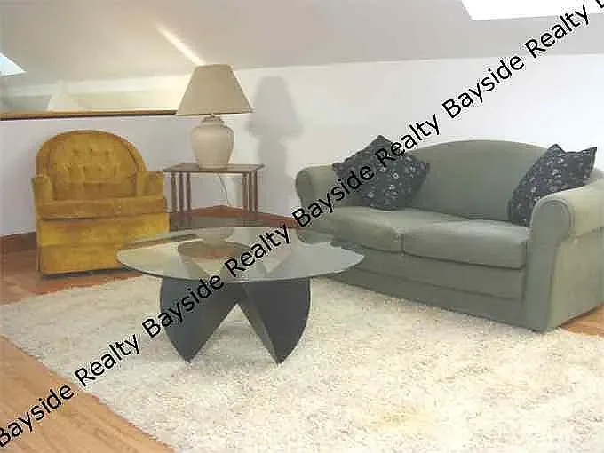 27 Clinton St #2 — Photo 3
