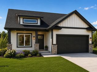 811 W 2nd St S, Newton, IA 50208