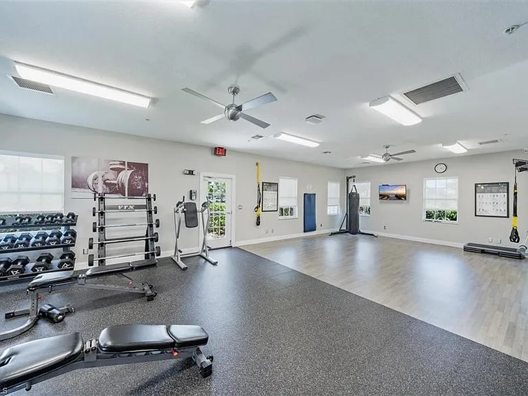 6914 Satinleaf Rd N #103 — Photo 31