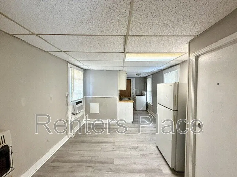 1 bed, 1.0 bath, 450 sqft, $550 — Photo 4