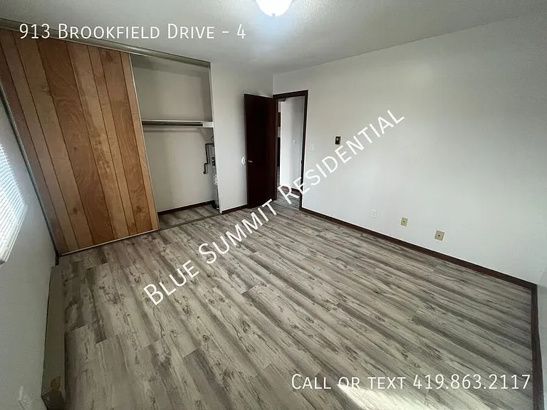 913 Brookfield Dr #4 — Photo 6
