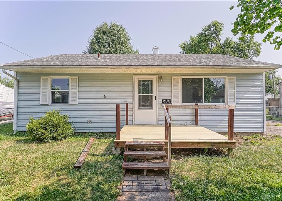 1st image of 235 Fitchland Dr