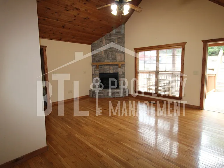 574 Baldknobber Dr #50 — Photo 7